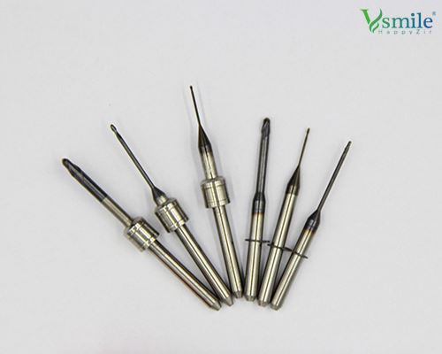 Screwed Implant Bridge with Custom Abutments